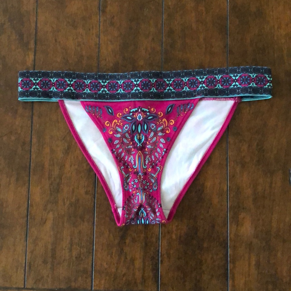 S Victoria’s Secret Paisley Bikini Swim bottoms